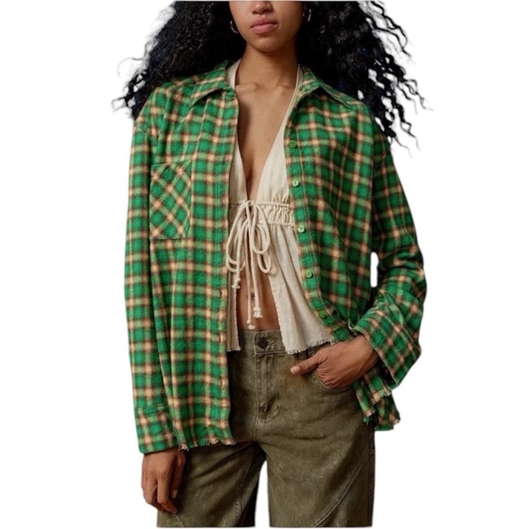 BDG Tops - BDG / Urban Outfitters Brixton Distressed Flannel Shirt Green Size Small